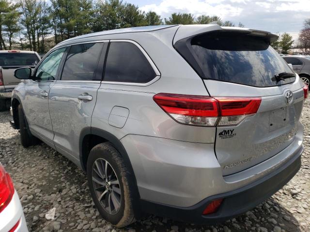 Zdjęcie 2 z aukcji – 2017 TOYOTA HIGHLANDER z VIN 5TDJZRFH3HS469491