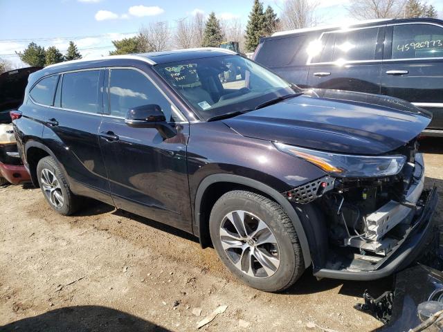 Photo 4 from auction – 2022 TOYOTA HIGHLANDER with VIN 5TDGZRBHXNS213988