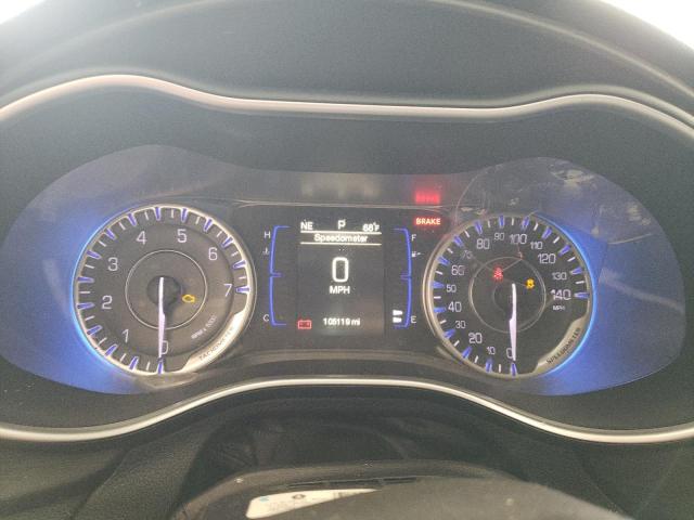 Photo 9 from auction – 2015 CHRYSLER 200 LIMITE with VIN 1C3CCCAB6FN560062