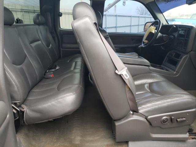 Photo 10 from auction – 2003 CHEVROLET SILVERADO with VIN 2GCEK19T531157762