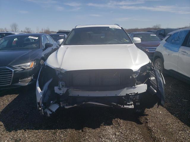 Photo 5 from auction – 2021 VOLVO XC60 T5 IN with VIN YV4102RL4M1870831