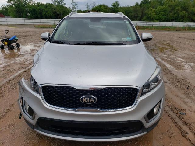 Photo 5 from auction – 2016 KIA SORENTO EX with VIN 5XYPH4A18GG005294
