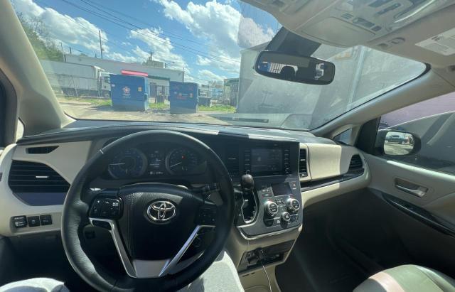 Photo 9 from auction – 2018 TOYOTA SIENNA XLE with VIN 5TDYZ3DC7JS936629