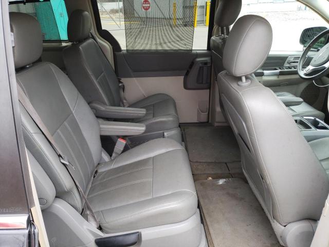 Photo 11 from auction – 2008 CHRYSLER TOWN & COU with VIN 2A8HR54P68R763423