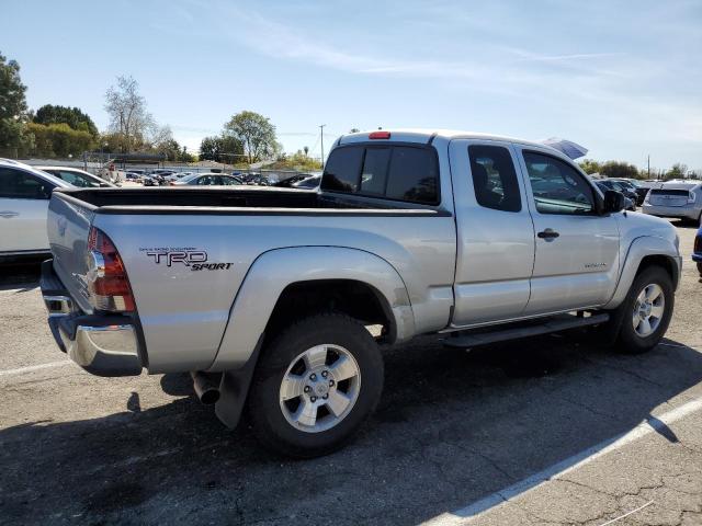 Photo 3 from auction – 2011 TOYOTA TACOMA PRE with VIN 5TFTX4GN4BX003981