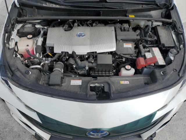Photo 11 from auction – 2018 TOYOTA PRIUS PRIM with VIN JTDKARFP8J3068643