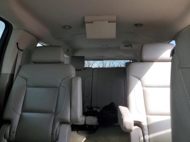Photo 10 from auction – 2016 CHEVROLET SUBURBAN K with VIN 1GNSKJKC3GR261877