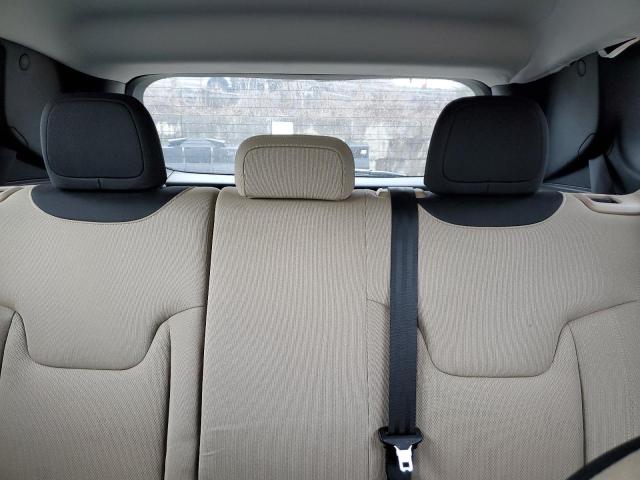 Photo 10 from auction – 2017 JEEP RENEGADE S with VIN ZACCJBAH2HPF04324