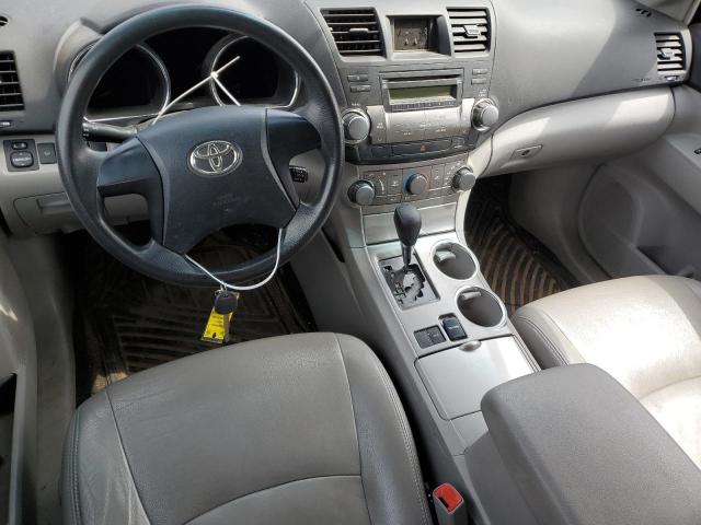 Photo 8 from auction – 2011 TOYOTA HIGHLANDER with VIN 5TDZK3EH4BS046934