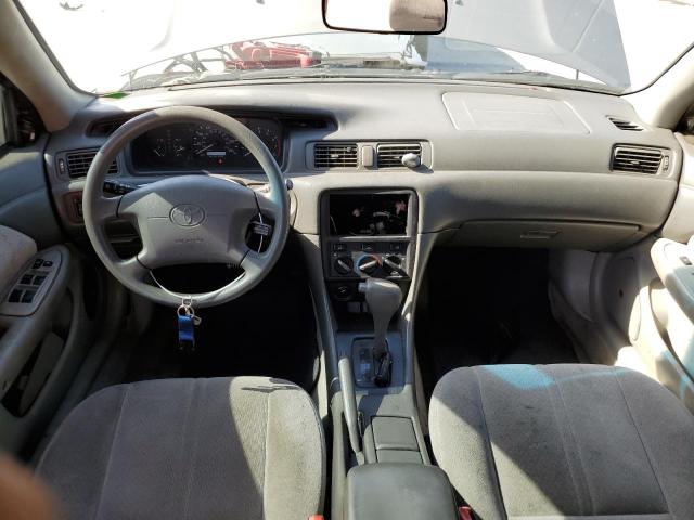 Photo 8 from auction – 2001 TOYOTA CAMRY LE with VIN 4T1BF22K91U127692
