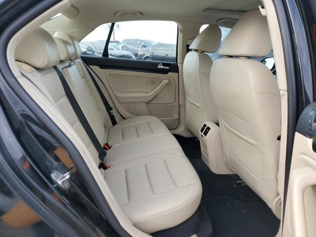 Photo 10 from auction – 2010 VOLKSWAGEN JETTA SE with VIN 3VWRZ7AJ2AM024213