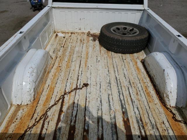 Photo 10 from auction – 2005 CHEVROLET SILVERADO with VIN 1GCEC14X75Z176413