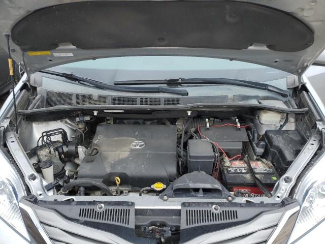 Photo 12 from auction – 2014 TOYOTA SIENNA XLE with VIN 5TDDK3DC7ES075168