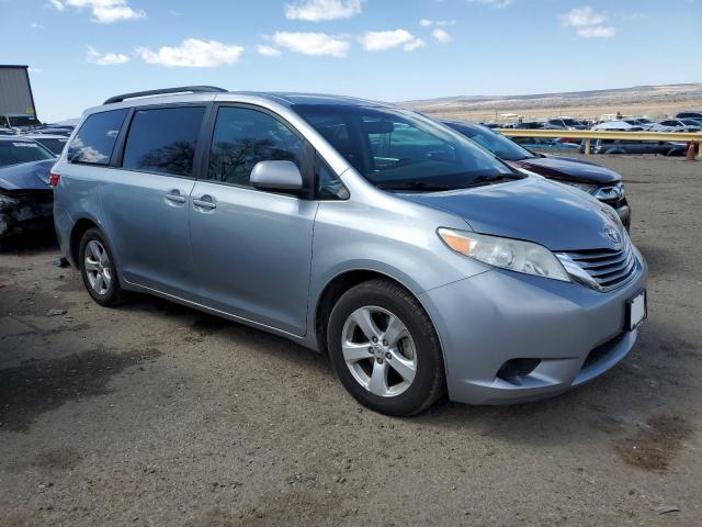 Photo 4 from auction – 2016 TOYOTA SIENNA LE with VIN 5TDKK3DC9GS711762