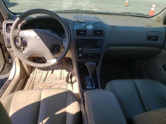 Photo 8 from auction – 2000 INFINITI I30 with VIN JNKCA31A3YT103702