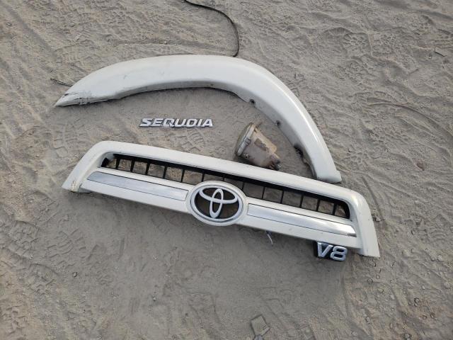 Photo 13 from auction – 2006 TOYOTA SEQUOIA SR with VIN 5TDZT34A86S279691