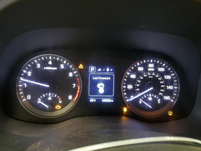 Photo 9 from auction – 2018 HYUNDAI TUCSON SE with VIN KM8J2CA41JU803875