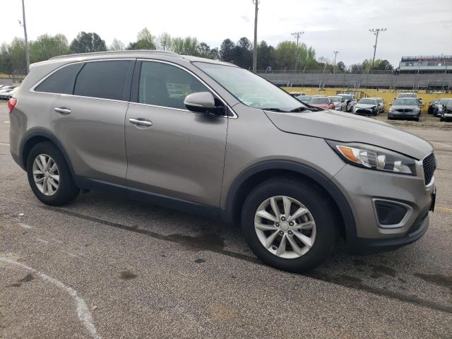 Photo 4 from auction – 2016 KIA SORENTO LX with VIN 5XYPG4A56GG179919