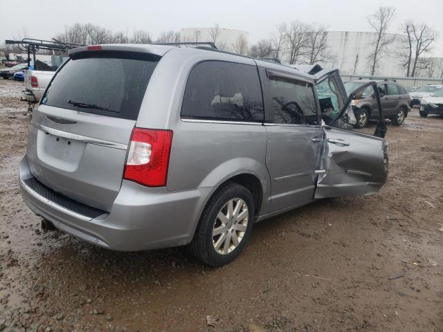Photo 3 from auction – 2013 CHRYSLER TOWN & COU with VIN 2C4RC1BG6DR713236