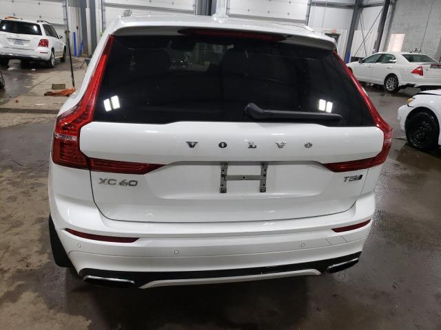 Photo 6 from auction – 2018 VOLVO XC60 T5 R- with VIN LYV102RM4JB117400