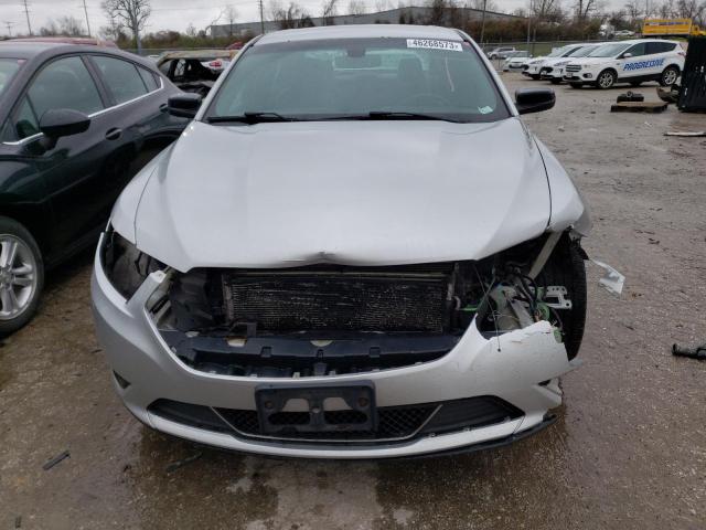 Photo 5 from auction – 2016 FORD TAURUS SHO with VIN 1FAHP2KT7GG143259