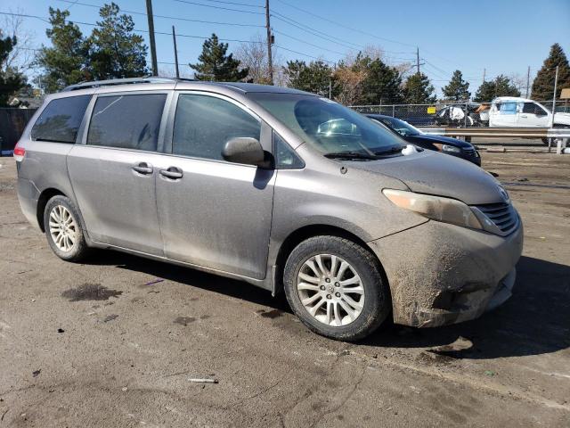 Photo 4 from auction – 2012 TOYOTA SIENNA XLE with VIN 5TDYK3DC5CS228063