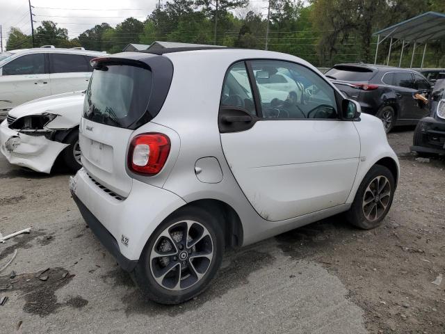Photo 3 from auction – 2017 SMART FORTWO with VIN WMEFJ5DA8HK172706