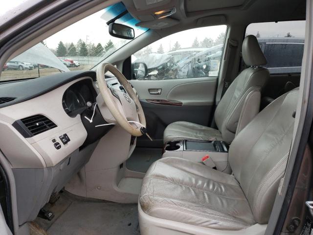Photo 7 from auction – 2011 TOYOTA SIENNA XLE with VIN 5TDYK3DC2BS137167