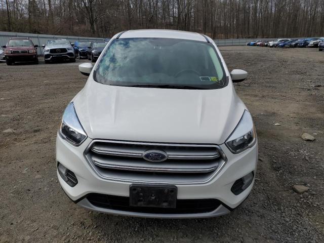 Photo 5 from auction – 2017 FORD ESCAPE SE with VIN 1FMCU9G98HUD99587