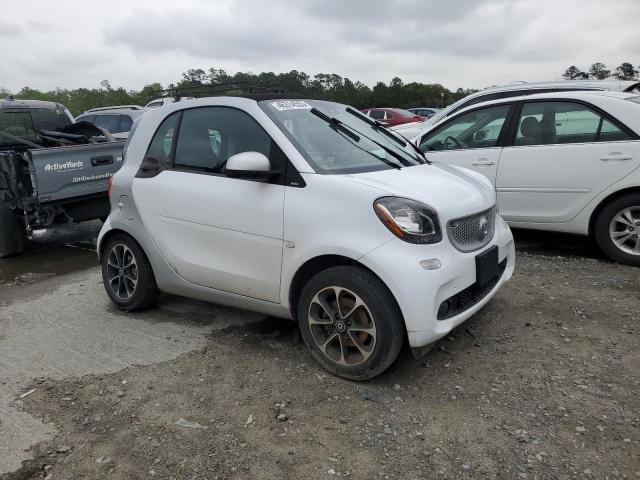 Photo 4 from auction – 2017 SMART FORTWO with VIN WMEFJ5DA8HK172706