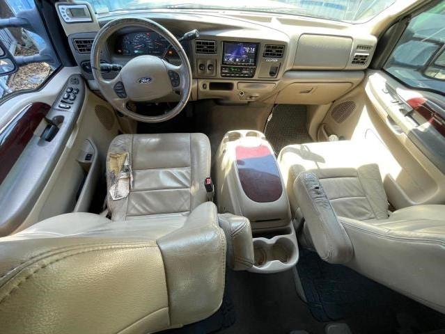 Photo 9 from auction – 2004 FORD EXCURSION with VIN 1FMNU42P54EA56094