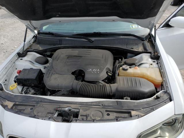 Photo 11 from auction – 2015 CHRYSLER 300 LIMITE with VIN 2C3CCARG9FH781717