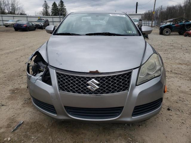Photo 5 from auction – 2010 SUZUKI KIZASHI SE with VIN JS2RF9A34A6100948
