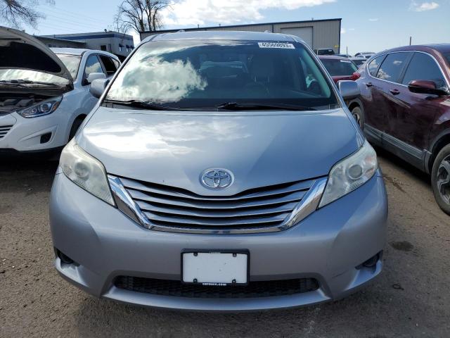 Photo 5 from auction – 2016 TOYOTA SIENNA LE with VIN 5TDKK3DC9GS711762