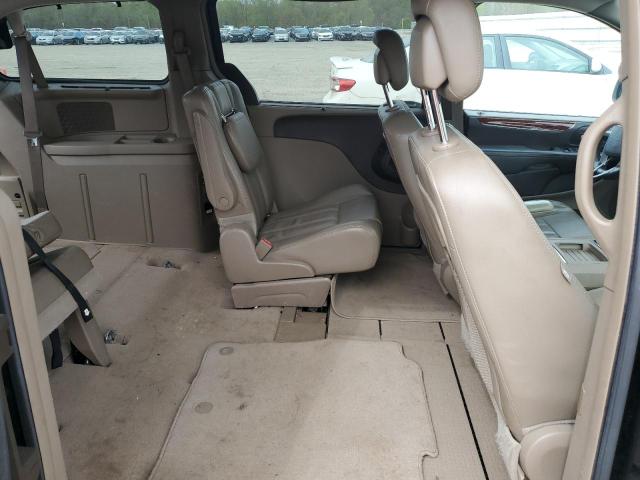 Photo 11 from auction – 2013 CHRYSLER TOWN & COU with VIN 2C4RC1CG6DR623163