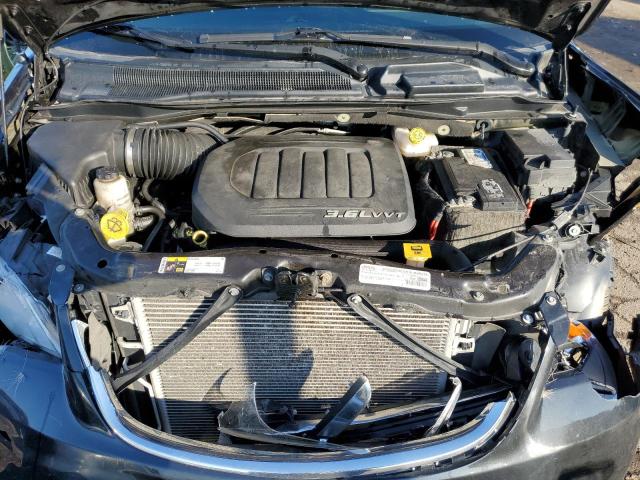 Photo 12 from auction – 2016 CHRYSLER TOWN & COU with VIN 2C4RC1CG5GR232610