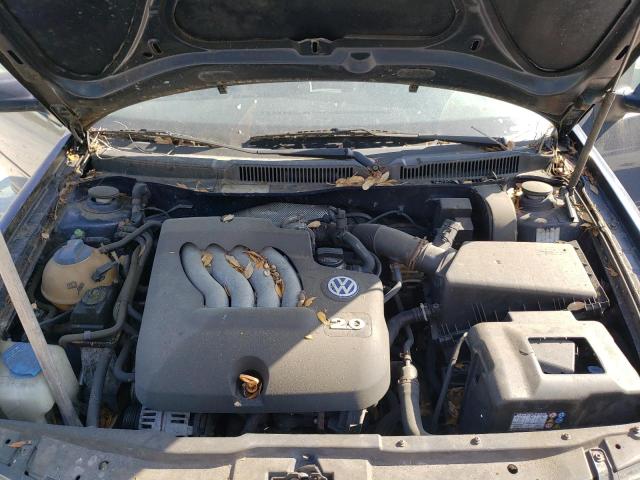 Photo 11 from auction – 2001 VOLKSWAGEN JETTA GLS with VIN 3VWSB69M51M155201