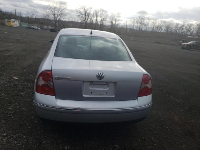 Photo 6 from auction – 2004 VOLKSWAGEN PASSAT with VIN WVWPD63B84P152107