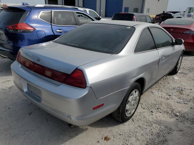 Photo 3 from auction – 2000 HONDA ACCORD LX with VIN 1HGCG324XYA033122