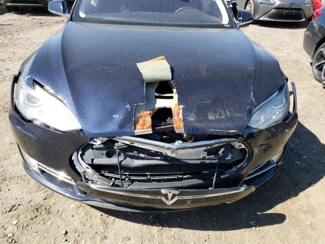 Photo 12 from auction – 2013 TESLA MODEL S with VIN 5YJSA1DN7DFP27872