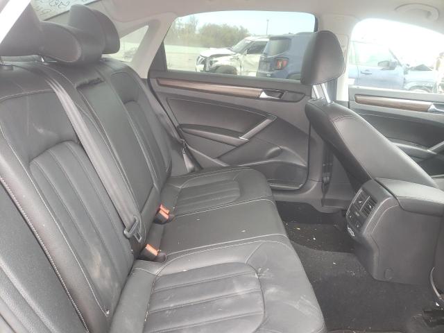 Photo 10 from auction – 2020 VOLKSWAGEN PASSAT SEL with VIN 1VWCA7A34LC019596