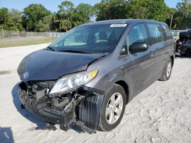 TOYOTA SIENNA 2017 with VIN 5TDZZ3DC4HS799888 - Photo from auction