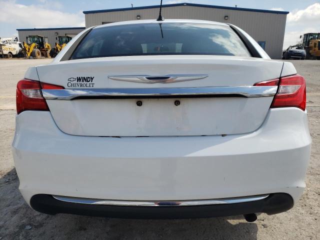 Photo 6 from auction – 2013 CHRYSLER 200 LX with VIN 1C3CCBAB4DN697976