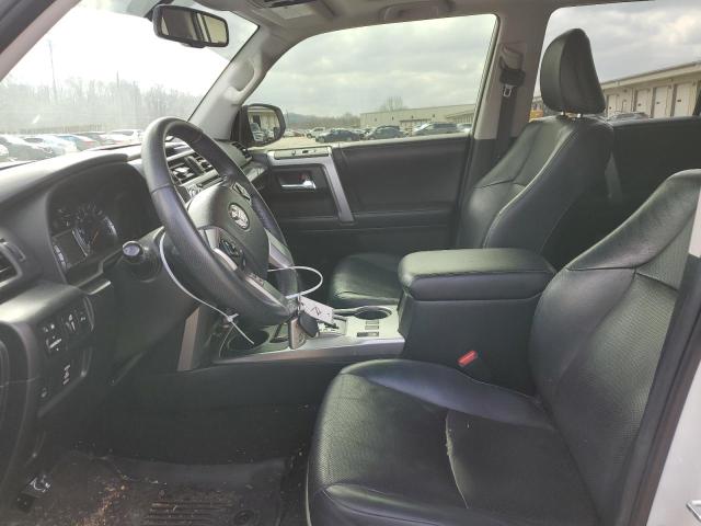 Photo 7 from auction – 2018 TOYOTA 4RUNNER SR with VIN JTEBU5JR8J5595705