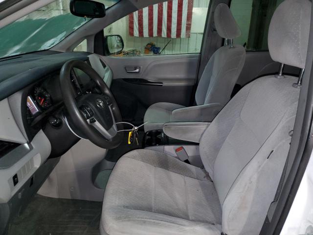 Photo 7 from auction – 2015 TOYOTA SIENNA LE with VIN 5TDKK3DC6FS606742