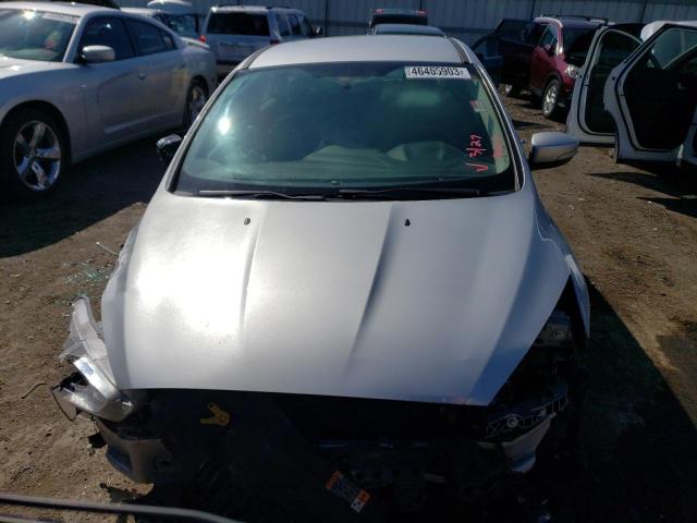 Photo 5 from auction – 2016 FORD FOCUS SE with VIN 1FADP3K21GL270334