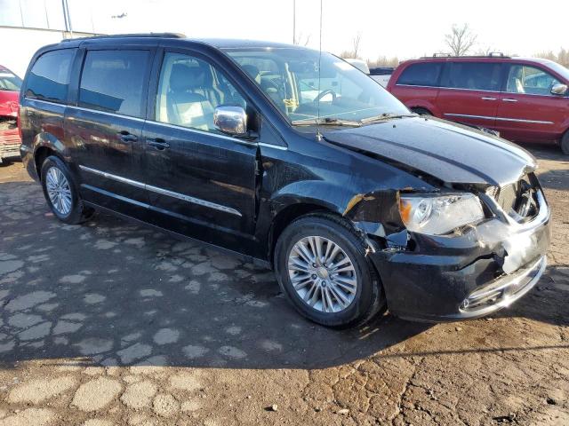 Photo 4 from auction – 2016 CHRYSLER TOWN & COU with VIN 2C4RC1CG5GR232610