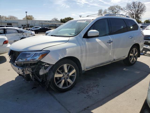NISSAN PATHFINDER 2013 with VIN 5N1AR2MN3DC647715 - Photo from auction