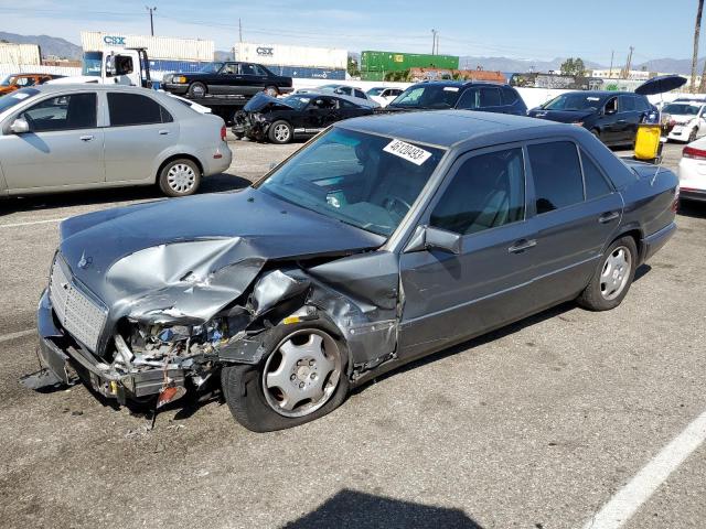 MERCEDES-BENZ E420 1995 with VIN WDBEA34E0SC246797 - Photo from auction