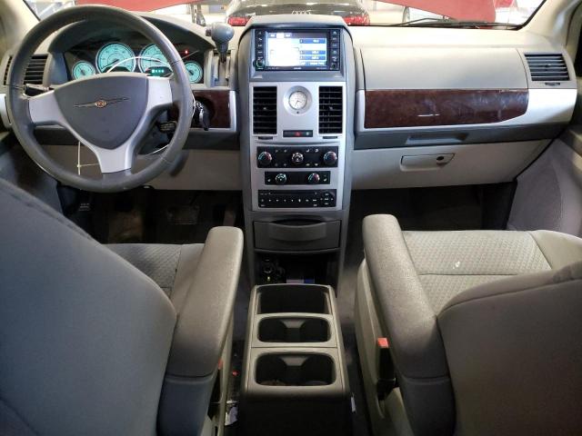 Photo 8 from auction – 2010 CHRYSLER TOWN & COU with VIN 2A4RR5DX9AR416213